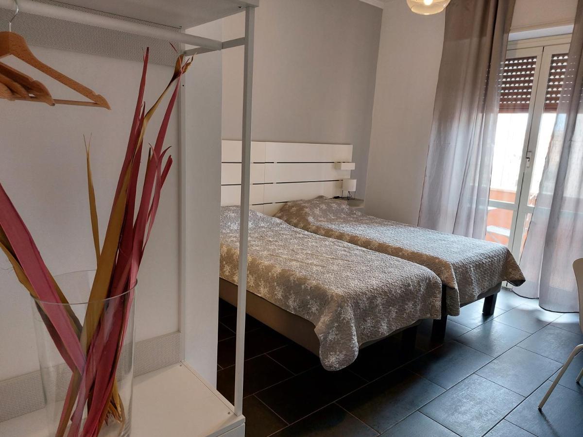 San Lorenzo Accomodation Rome Buitenkant foto